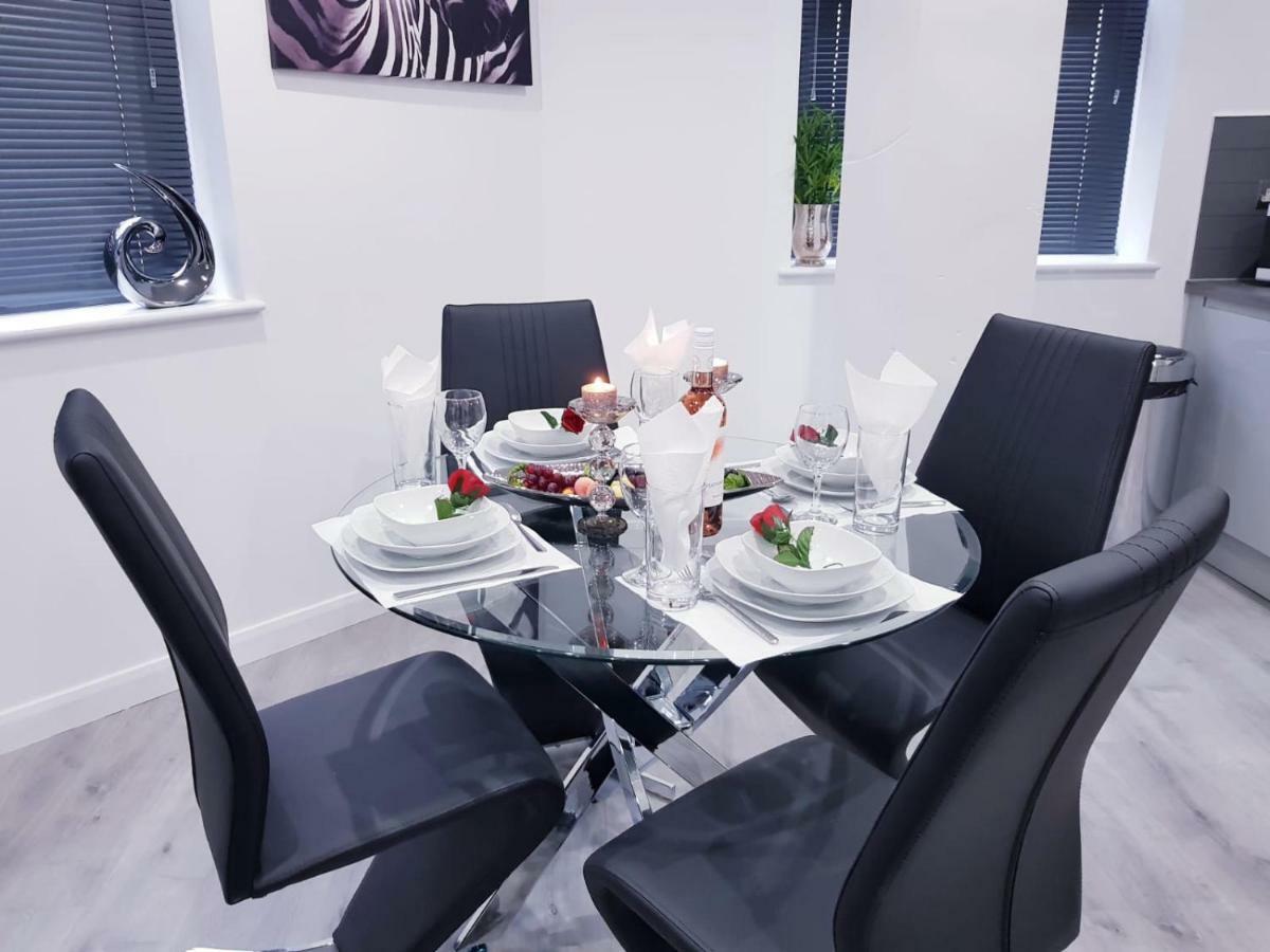 Z Home Apartments Leicester Bagian luar foto